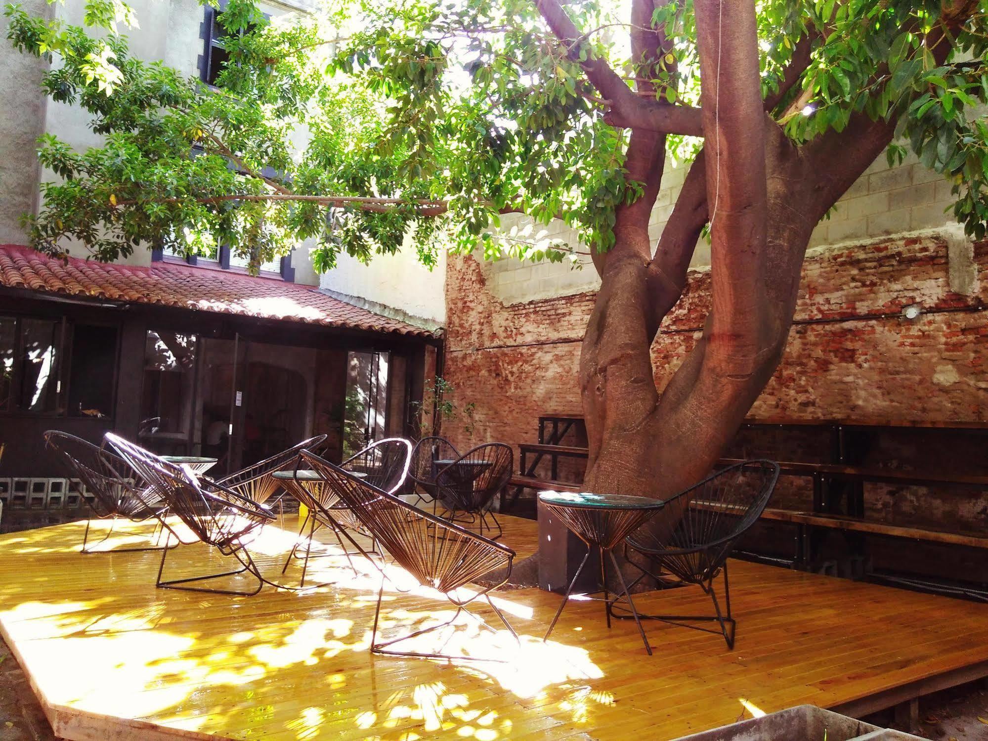 Art Factory Beer Garden Hostel Buenos Aires Exterior photo